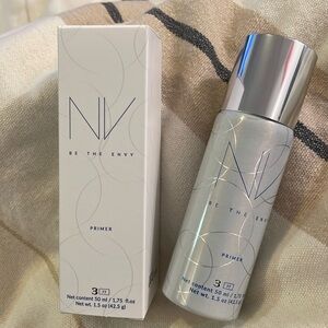 Jeunesse NV Be the Envy Fine Mist Primer Polypeptides, Vitamins A, D, E and Aloe